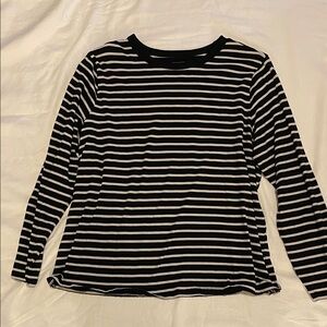 Old Navy Black and White Striped Long Sleeve Tee